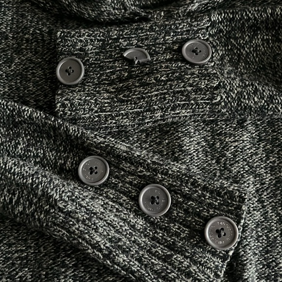 Long Billabong Sweater - Picture 5 of 6